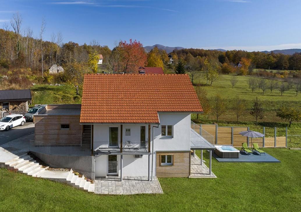 Velebit Lodge Lovinac  Екстериор снимка