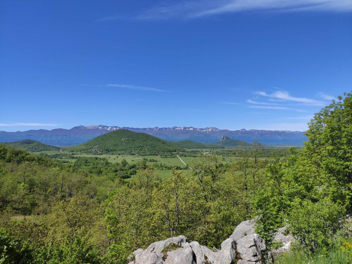 Velebit Lodge Lovinac  Екстериор снимка